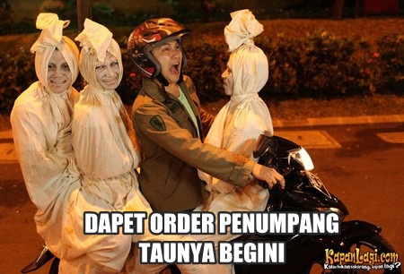 22 meme pocong © 2016 brilio.net 22 meme pocong © 2016 brilio.net