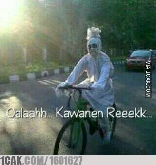 22 meme pocong © 2016 brilio.net 22 meme pocong © 2016 brilio.net