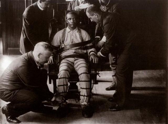 Dieksekusi Mati © 2016 brilio.net Dieksekusi Mati © 2016 brilio.net