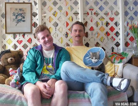 20 pria berkaus kaki tapi sandalan © 2016 brilio.net 20 pria berkaus kaki tapi sandalan © 2016 brilio.net