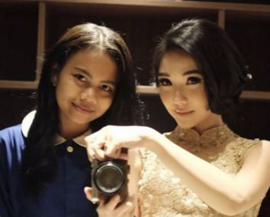 5 Asisten artis ini tak kalah populer dari majikannya, kamu kenal?