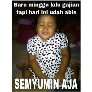 21 meme senyumin aja © 2016 brilio.net