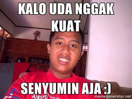 21 meme senyumin aja © 2016 brilio.net