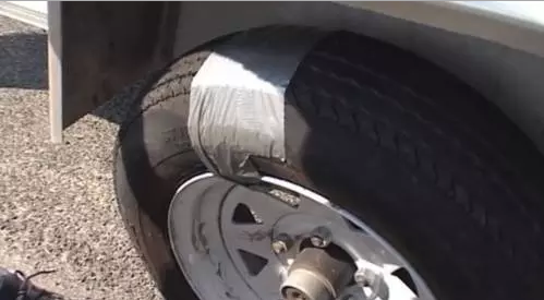 fungsi lakban © 2016 brilio.net fungsi lakban © 2016 brilio.net