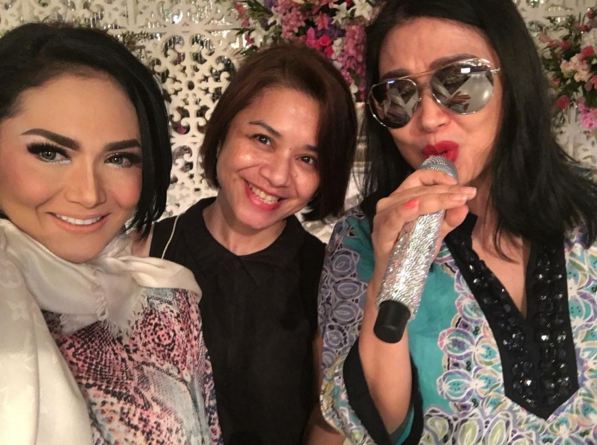 Trasformasi 3 Diva © 2016 brilio.net Trasformasi 3 Diva © 2016 brilio.net