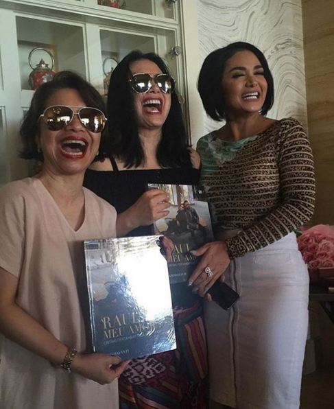 Trasformasi 3 Diva © 2016 brilio.net Trasformasi 3 Diva © 2016 brilio.net