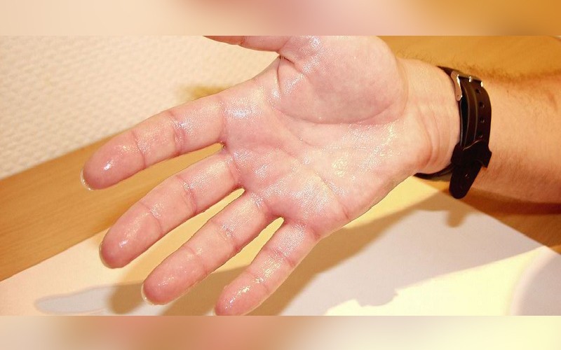 Tipe jabat tangan © 2016 brilio.net Tipe jabat tangan © 2016 brilio.net