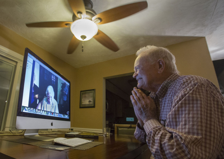 70 Tahun berpisah, pasangan kekasih ini kembali bertemu dalam haru