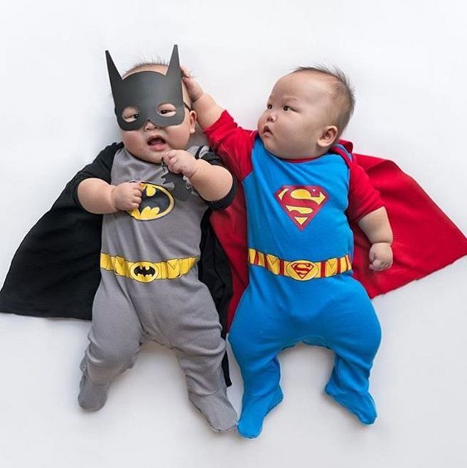 kelakuan bayi kembar lucu aw © 2016 brilio.net kelakuan bayi kembar lucu aw © 2016 brilio.net