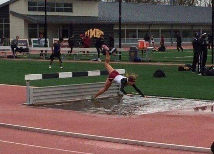 24 momen olahraga kocak © 2016 brilio.net