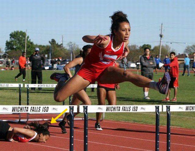 24 momen olahraga kocak © 2016 brilio.net