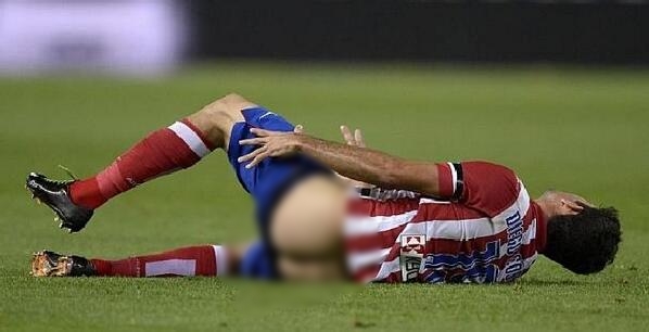 pemain bola melorot  © 2016 brilio.net pemain bola melorot  © 2016 brilio.net