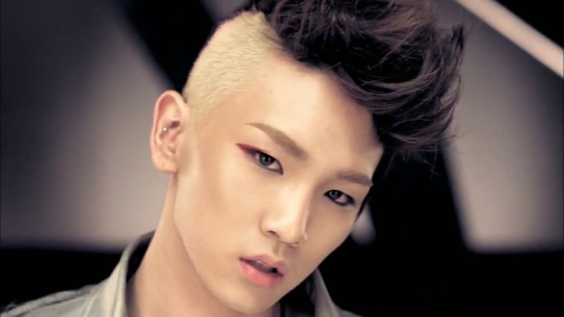 rambut aneh kpop © 2016 brilio.net