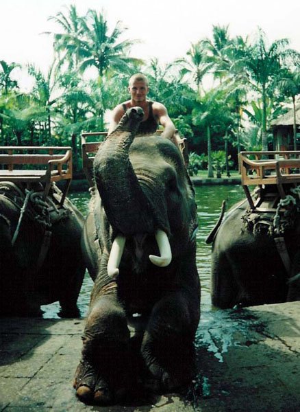 football bali  © 2016 brilio.net