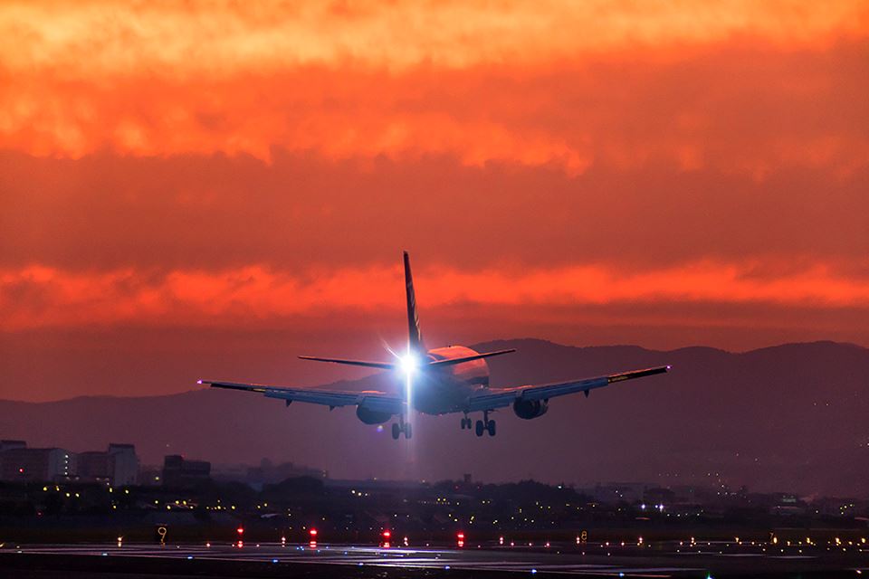 pesawat di landasan pacu © 2016 brilio.net