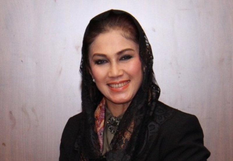 23 Wanita cerdas ini duduki posisi kepala daerah, salut!