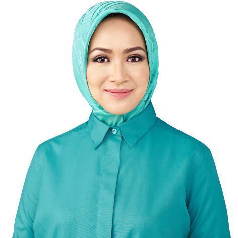 23 Wanita cerdas ini duduki posisi kepala daerah, salut!