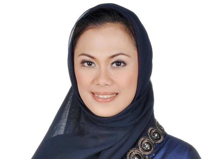 23 Wanita cerdas ini duduki posisi kepala daerah, salut!