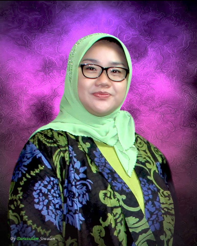 23 Wanita cerdas ini duduki posisi kepala daerah, salut!