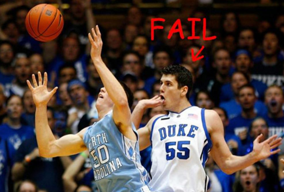 kejadian lucu basket © 2016 brilio.net kejadian lucu basket © 2016 brilio.net