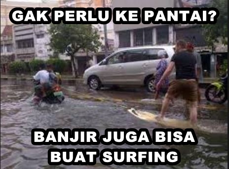 meme banjir © 2016 brilio.net