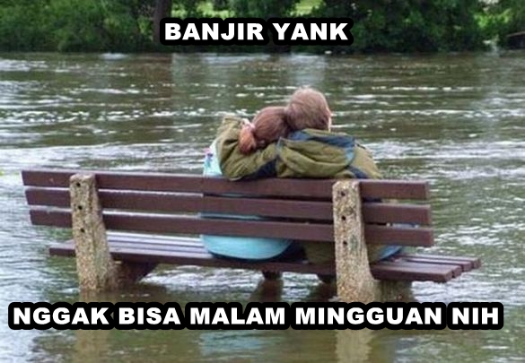 meme banjir © 2016 brilio.net