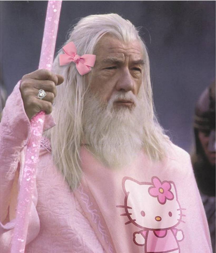 superhero hello kitty © 2016 brilio.net