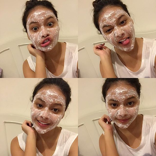 artis selfie jelek © 2016 brilio.net