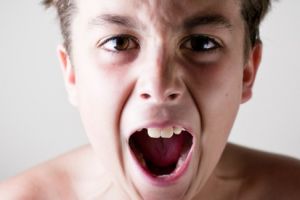 10 Cara jitu ini terbukti berhasil kendalikan emosi, pemarah baca ya!