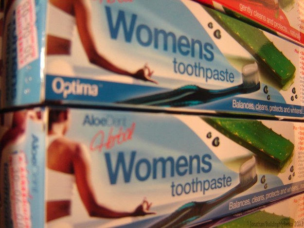 21 Produk cewek © 2016 brilio.net