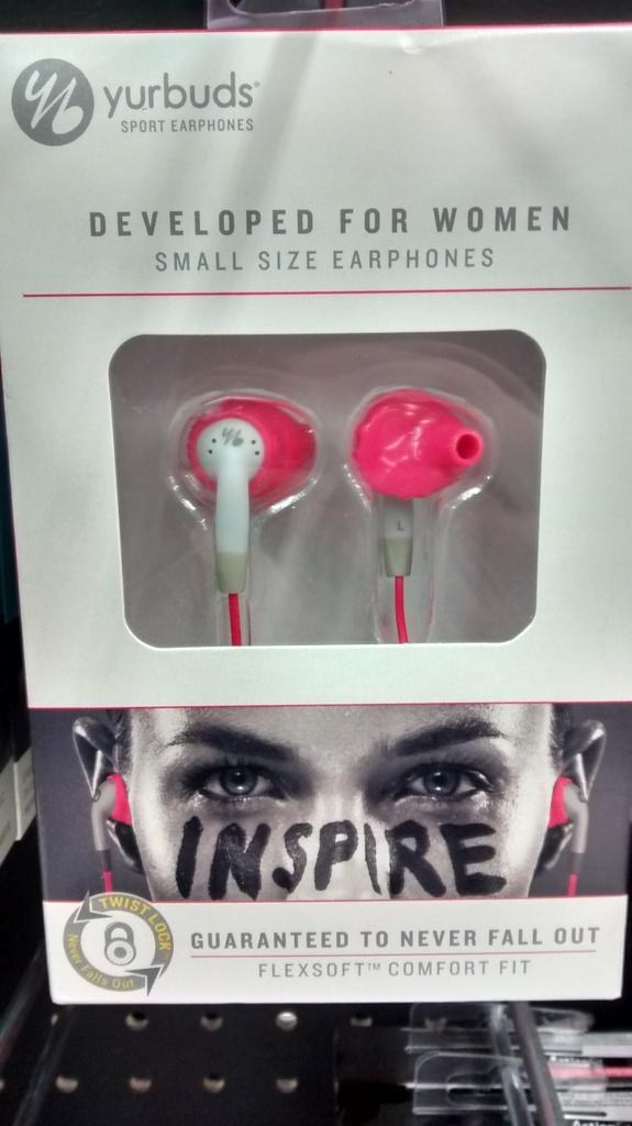 21 Produk cewek © 2016 brilio.net