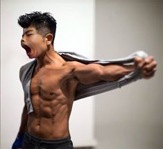 foto cowo menguap diedit ngakak © 2016 brilio.net foto cowo menguap diedit ngakak © 2016 brilio.net