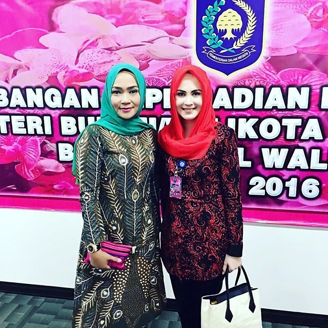 ibu bupati trenggalek © 2016 brilio.net ibu bupati trenggalek © 2016 brilio.net