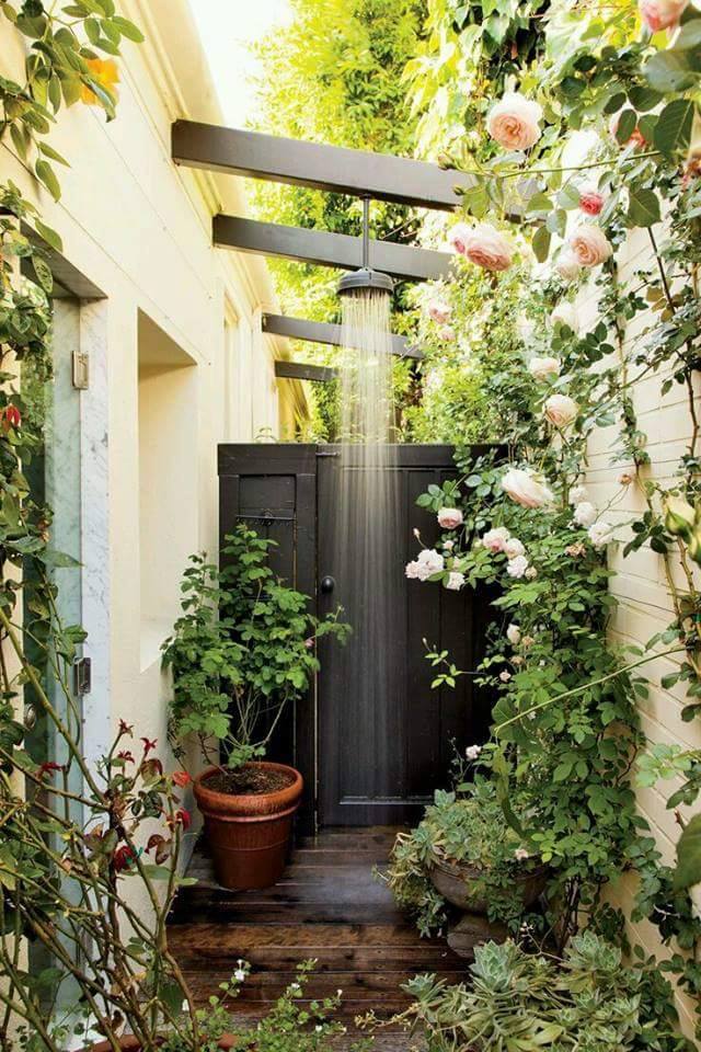 mandi taman © 2016 brilio.net