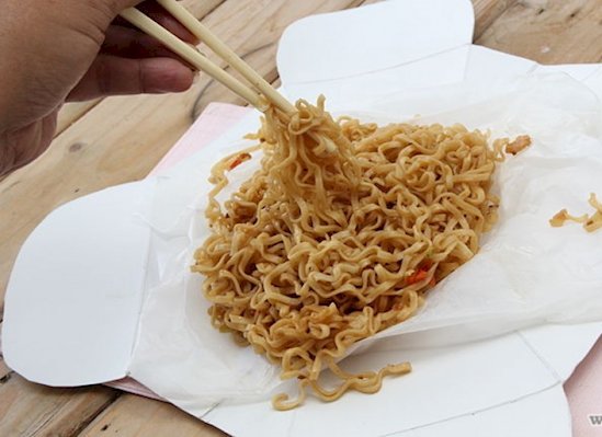 Cara makan salah © 2016 brilio.net