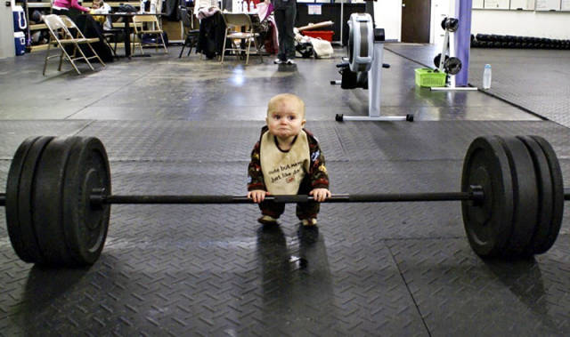 24 Foto aksi mental baja © 2016 brilio.net 24 Foto aksi mental baja © 2016 brilio.net