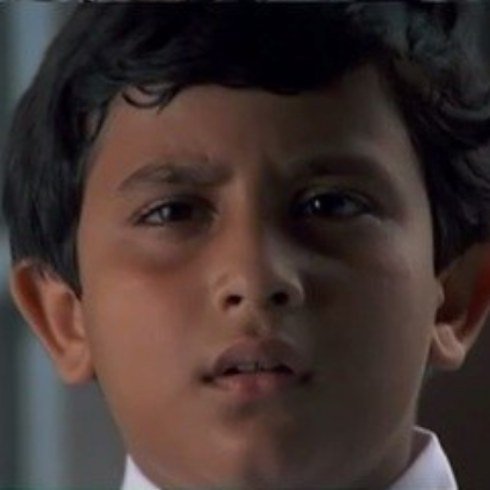 Abhishek Sharma, anak kecil di Kaho Na Pyar Hai, kini ganteng banget!