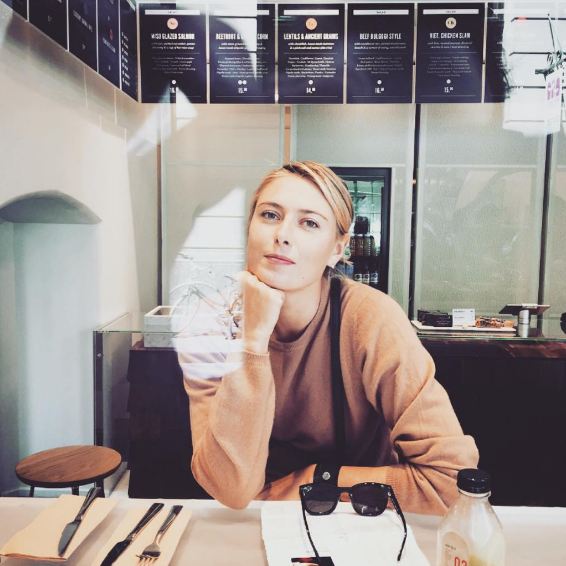 (Olahraga) 20 Foto Maria Sharapova, si cantik yang juga ratu tenis dunia, idolamu kah ? © 2016 brilio.net (Olahraga) 20 Foto Maria Sharapova, si cantik yang juga ratu tenis dunia, idolamu kah ? © 2016 brilio.net