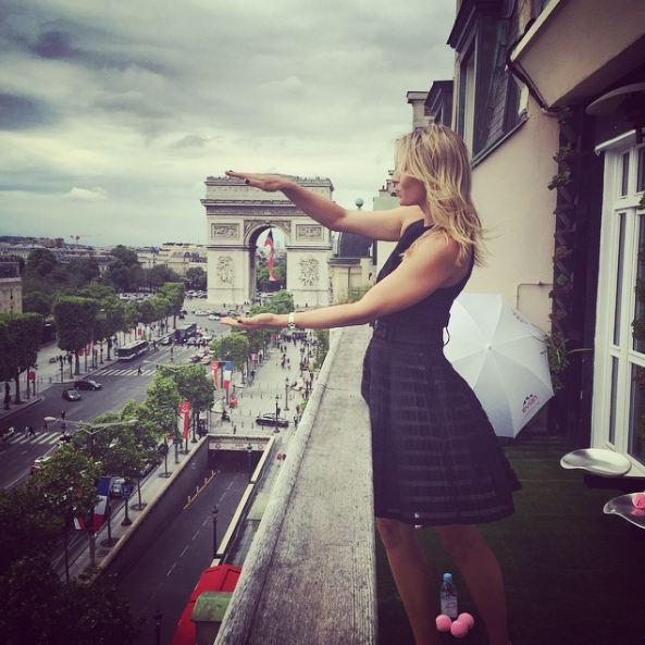 (Olahraga) 20 Foto Maria Sharapova, si cantik yang juga ratu tenis dunia, idolamu kah ? © 2016 brilio.net (Olahraga) 20 Foto Maria Sharapova, si cantik yang juga ratu tenis dunia, idolamu kah ? © 2016 brilio.net