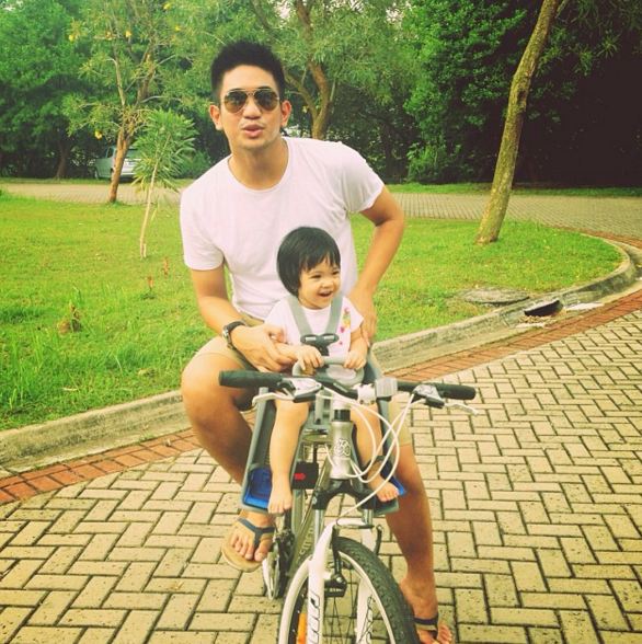 Almer Hutapea © 2016 brilio.net Almer Hutapea © 2016 brilio.net