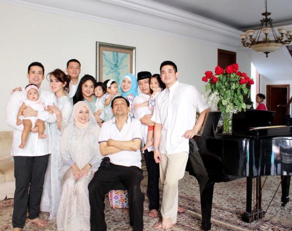 Almer Hutapea © 2016 brilio.net Almer Hutapea © 2016 brilio.net