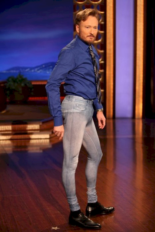 celana aneh © 2016 brilio.net