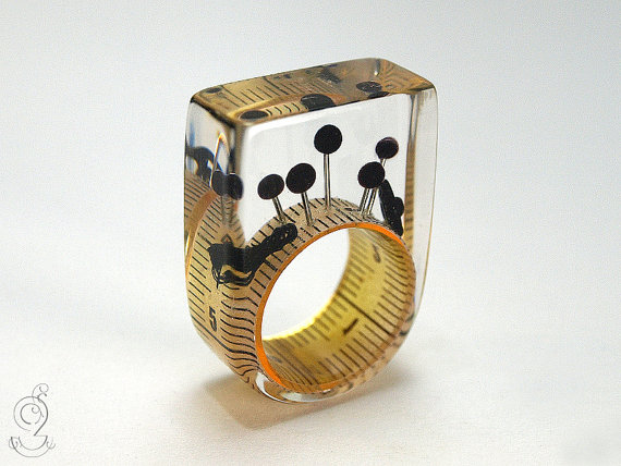 Tak melulu dari emas, ini kreasi unik cincin Isabell Kiefhaber! 
