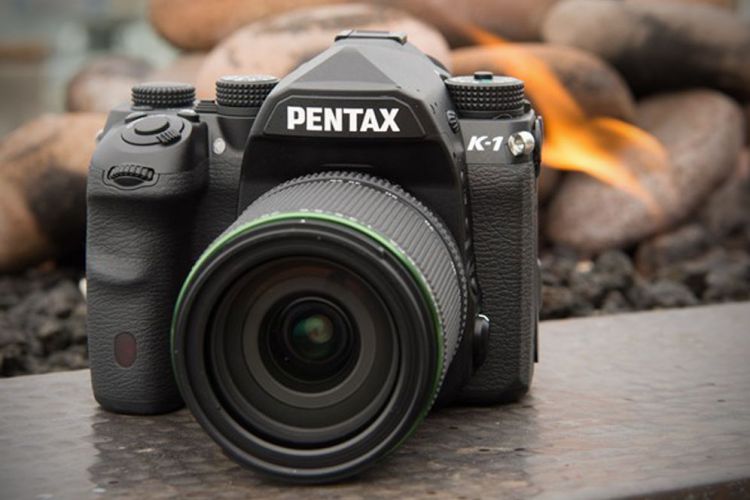 Adobe Camera RAW telah kompatibel untuk Pentax dan Sony Cyber-shot