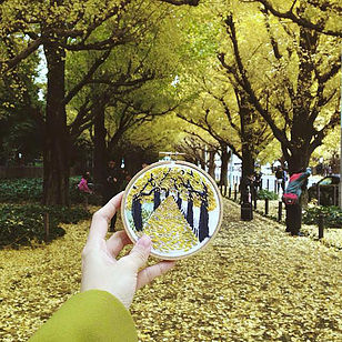 WOW - Traveler ini menggunakan rajutan untuk gambarkan kota yang dikunjunginya © 2016 brilio.net