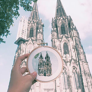 WOW - Traveler ini menggunakan rajutan untuk gambarkan kota yang dikunjunginya © 2016 brilio.net