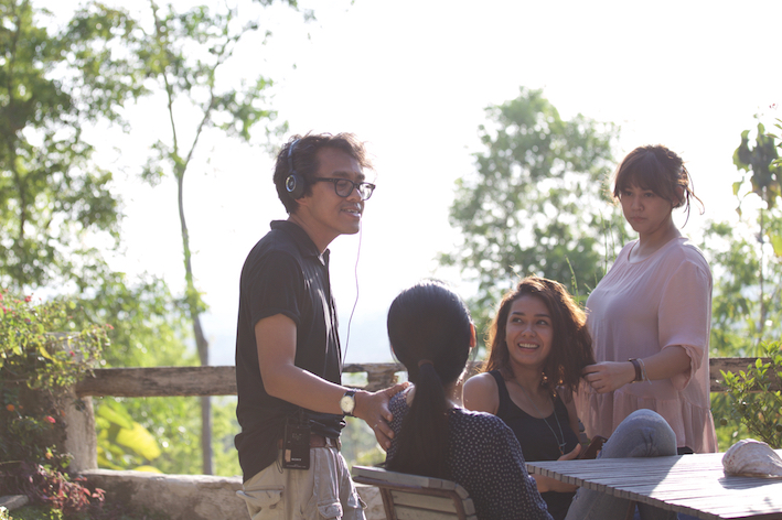 setting AADC 2 © 2016 brilio.net setting AADC 2 © 2016 brilio.net