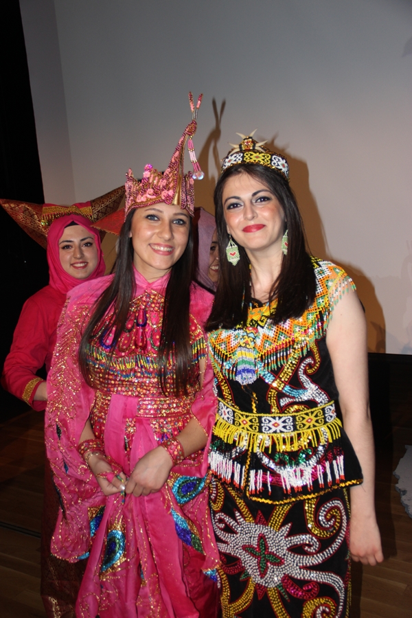 Warga Turki terkagum-kagum melihat pesona budaya Indonesia