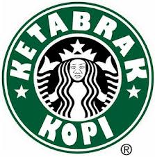 20 Plesetan merek Starbucks © 2016 brilio.net