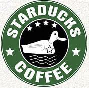 20 Plesetan merek Starbucks © 2016 brilio.net